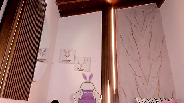 Snapshot of mia_six66 chatting on November 2025 11:44:01 AM mia six66 online show from November 2025 11:44:01 AM