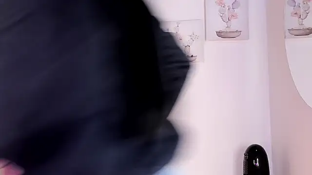 mia six66 online show from March 2026 12:16:02 PM