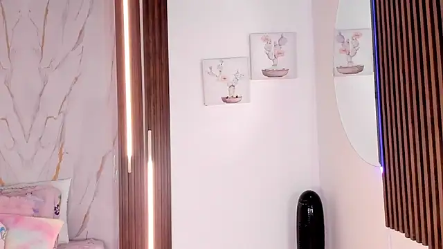 mia six66 online show from February 2026 12:11:01 PM