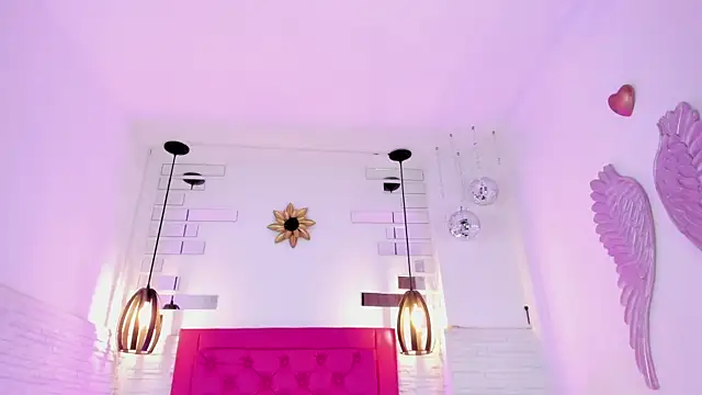 mia six66 online show from March 2025 11:09:01 AM