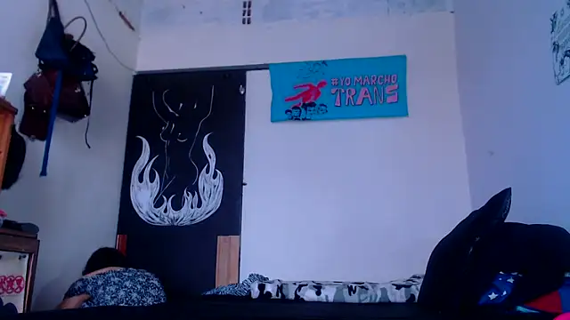 Snapshot of Zafiro_subversiva chatting on November 2025 03:05:02 PM Zafiro subversiva online show from November 2025 03:05:02 PM