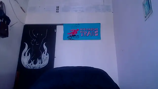 Snapshot of Zafiro_subversiva chatting on December 2025 02:32:02 PM Zafiro subversiva online show from December 2025 02:32:02 PM