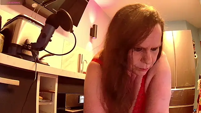 Endrocleia online show from May 2026 01:48:07 AM