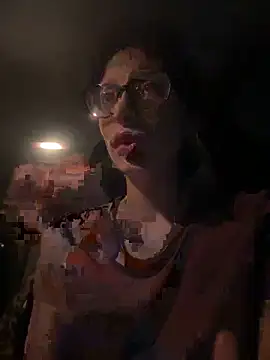 Snapshot of myloveforyouu chatting on December 2025 06:02:01 AM myloveforyouu online show from December 2025 06:02:01 AM