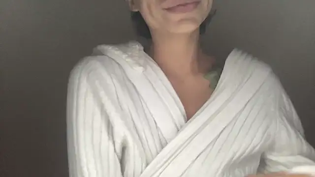 Snapshot of myloveforyouu chatting on April 2026 12:53:02 PM myloveforyouu online show from April 2026 12:53:02 PM