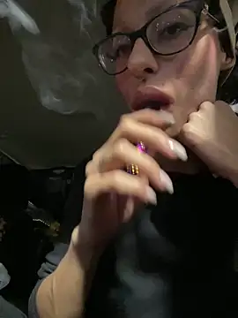 myloveforyouu online show from November 2025 12:36:02 AM