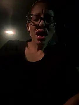 Snapshot of myloveforyouu chatting on January 2026 02:40:02 AM myloveforyouu online show from January 2026 02:40:02 AM