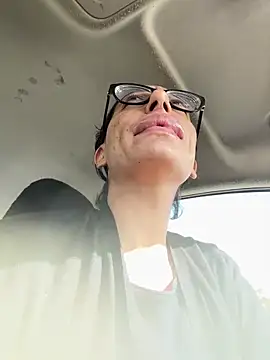 Snapshot of myloveforyouu chatting on January 2026 04:21:02 PM myloveforyouu online show from January 2026 04:21:02 PM