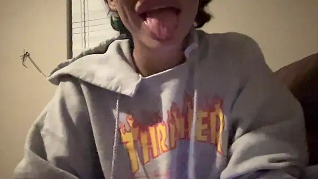 Snapshot of myloveforyouu chatting on April 2026 04:03:01 AM myloveforyouu online show from April 2026 04:03:01 AM