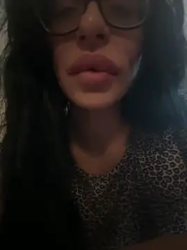 Snapshot of myloveforyouu chatting on December 2025 03:16:01 PM myloveforyouu online show from December 2025 03:16:01 PM