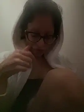 Snapshot of myloveforyouu chatting on March 2026 02:48:02 AM myloveforyouu online show from March 2026 02:48:02 AM