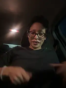 myloveforyouu online show from November 2025 12:14:01 AM