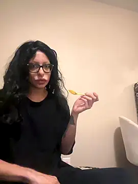 myloveforyouu online show from October 2025 12:26:02 PM