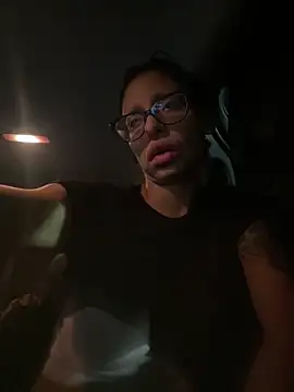 Snapshot of myloveforyouu chatting on March 2026 01:40:02 AM myloveforyouu online show from March 2026 01:40:02 AM