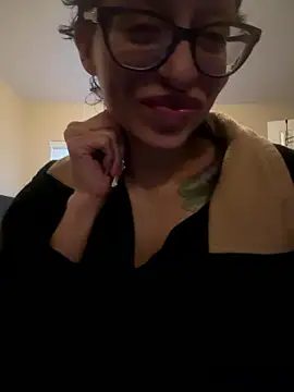 Snapshot of myloveforyouu chatting on January 2026 02:35:02 PM myloveforyouu online show from January 2026 02:35:02 PM