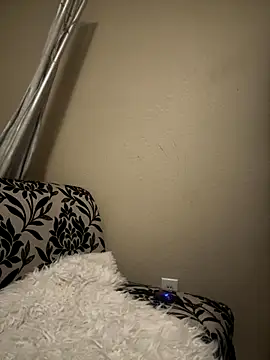 myloveforyouu online show from October 2025 12:36:01 PM