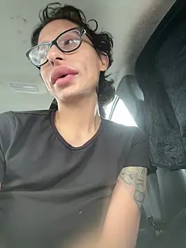 Snapshot of myloveforyouu chatting on February 2026 09:04:01 PM myloveforyouu online show from February 2026 09:04:01 PM