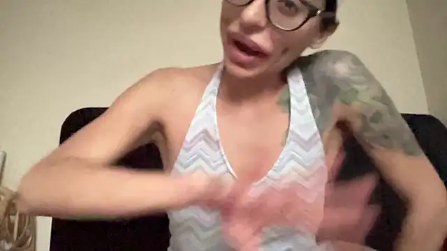 Snapshot of myloveforyouu chatting on March 2026 01:46:01 PM myloveforyouu online show from March 2026 01:46:01 PM