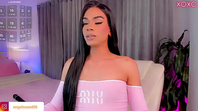 Snapshot of ANGELL06 chatting on September 2025 07:20:01 AM ANGELL06 online show from September 2025 07:20:01 AM