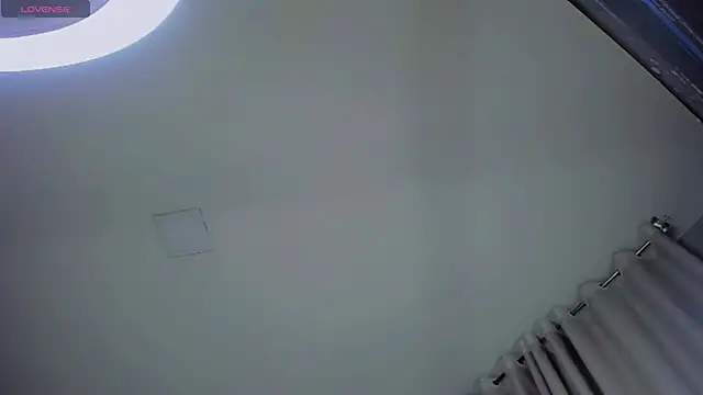 Snapshot of ANGELL06 chatting on February 2025 11:58:02 PM ANGELL06 online show from February 2025 11:58:02 PM