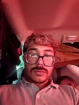 Avgcoupleeh online show from June 2026 09:49:02 PM