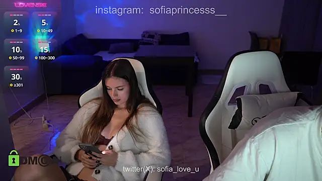 crazycats  online show from November 2025 02:45:02 AM