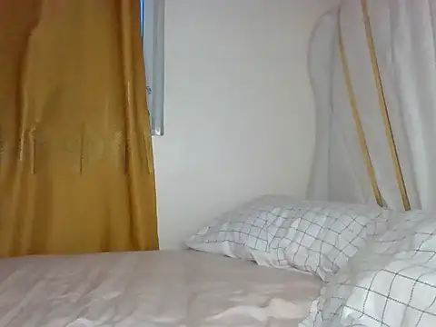 SquirtQueen16 online show from September 2025 07:57:01 AM