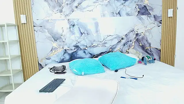 Luluu 08 online show from March 2026 04:55:01 PM