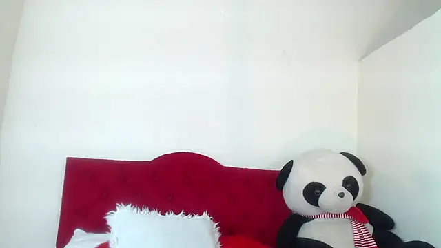 Luluu 08 online show from February 2025 08:20:02 PM