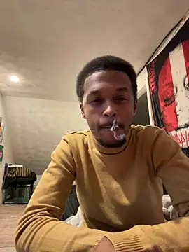 Snapshot of rayyymack chatting on November 2025 12:21:02 AM rayyymack online show from November 2025 12:21:02 AM