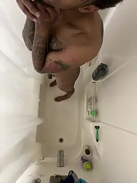 rayyymack online show from January 2026 10:06:02 PM