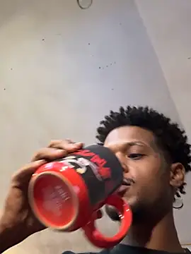 Snapshot of rayyymack chatting on September 2025 01:06:01 PM rayyymack online show from September 2025 01:06:01 PM