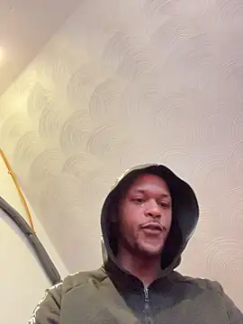 rayyymack online show from March 2026 12:18:01 PM