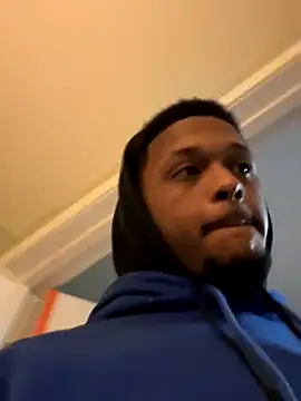 Snapshot of rayyymack chatting on November 2025 11:14:02 PM rayyymack online show from November 2025 11:14:02 PM