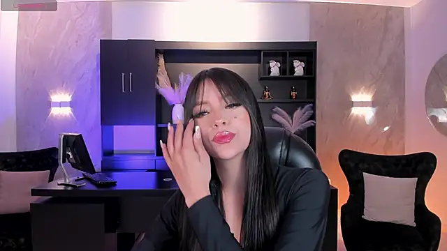 ValeriaRiveraX online show from November 2025 04:00:02 AM