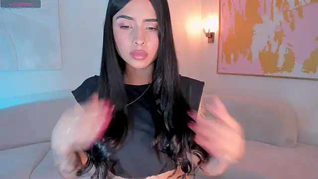 MariaHerrera  online show from June 2026 11:43:01 PM