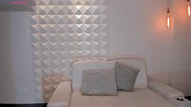 MariaHerrera  online show from March 2026 02:04:02 AM