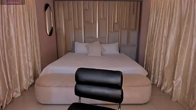 MariaHerrera  online show from December 2025 07:41:02 PM