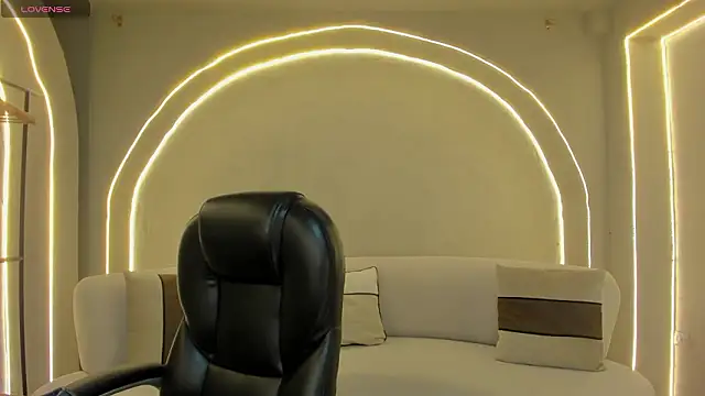 ArianaDumont online show from March 2026 11:29:02 AM