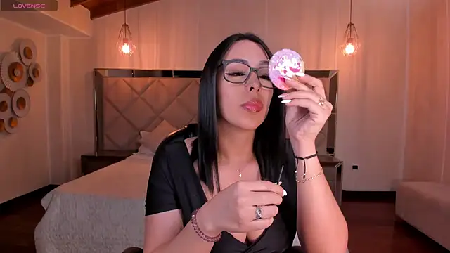 KatieStonne online show from September 2025 03:12:02 AM