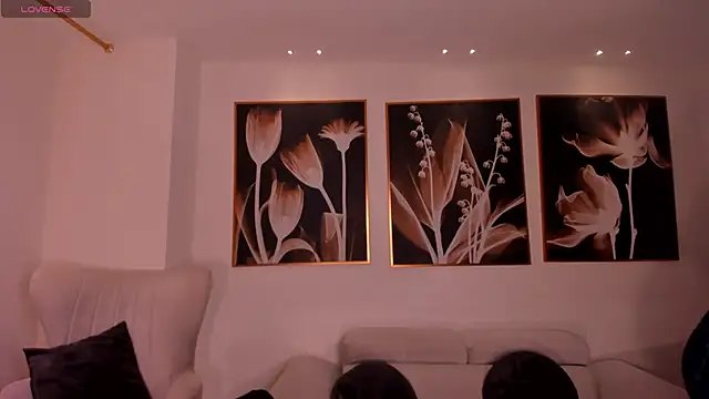 Snapshot of KatieStonne chatting on February 2026 11:32:01 AM KatieStonne online show from February 2026 11:32:01 AM