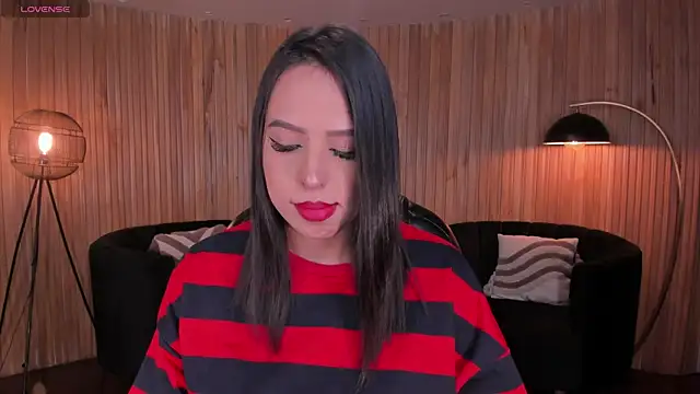 Snapshot of KatieStonne chatting on November 2025 03:29:02 AM KatieStonne online show from November 2025 03:29:02 AM