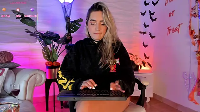 mariablonde  online show from October 2025 08:21:01 PM