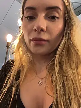 mariablonde  online show from March 2026 01:00:02 AM