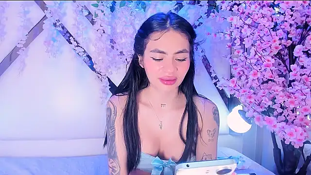 Michellespencer online show from April 2026 01:42:02 AM