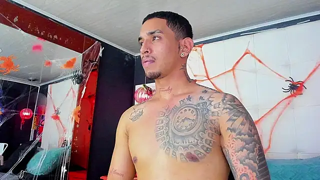 Snapshot of Damian09_ chatting on October 2025 09:32:02 PM Damian09 online show from October 2025 09:32:02 PM