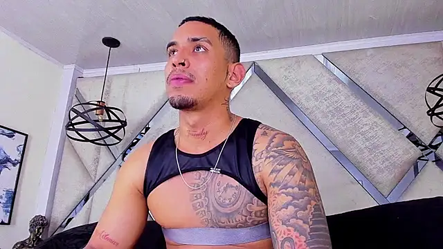 Snapshot of Damian09_ chatting on November 2025 09:32:01 AM Damian09 online show from November 2025 09:32:01 AM