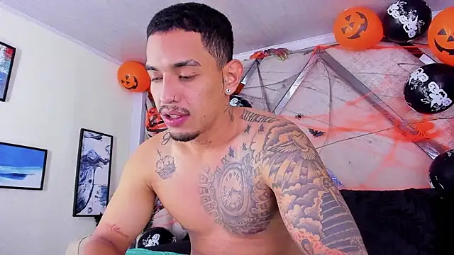 Snapshot of Damian09_ chatting on November 2025 03:34:02 AM Damian09 online show from November 2025 03:34:02 AM