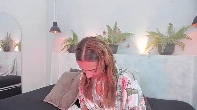 Snapshot of penelope_handaos chatting on March 2025 06:49:02 AM penelope handaos online show from March 2025 06:49:02 AM