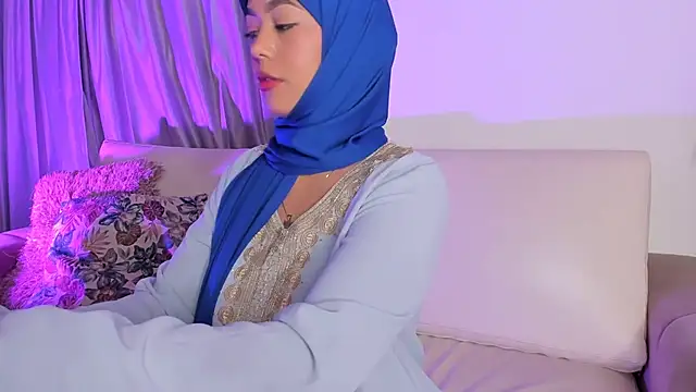 azzahara069 online show from November 2025 09:37:01 PM